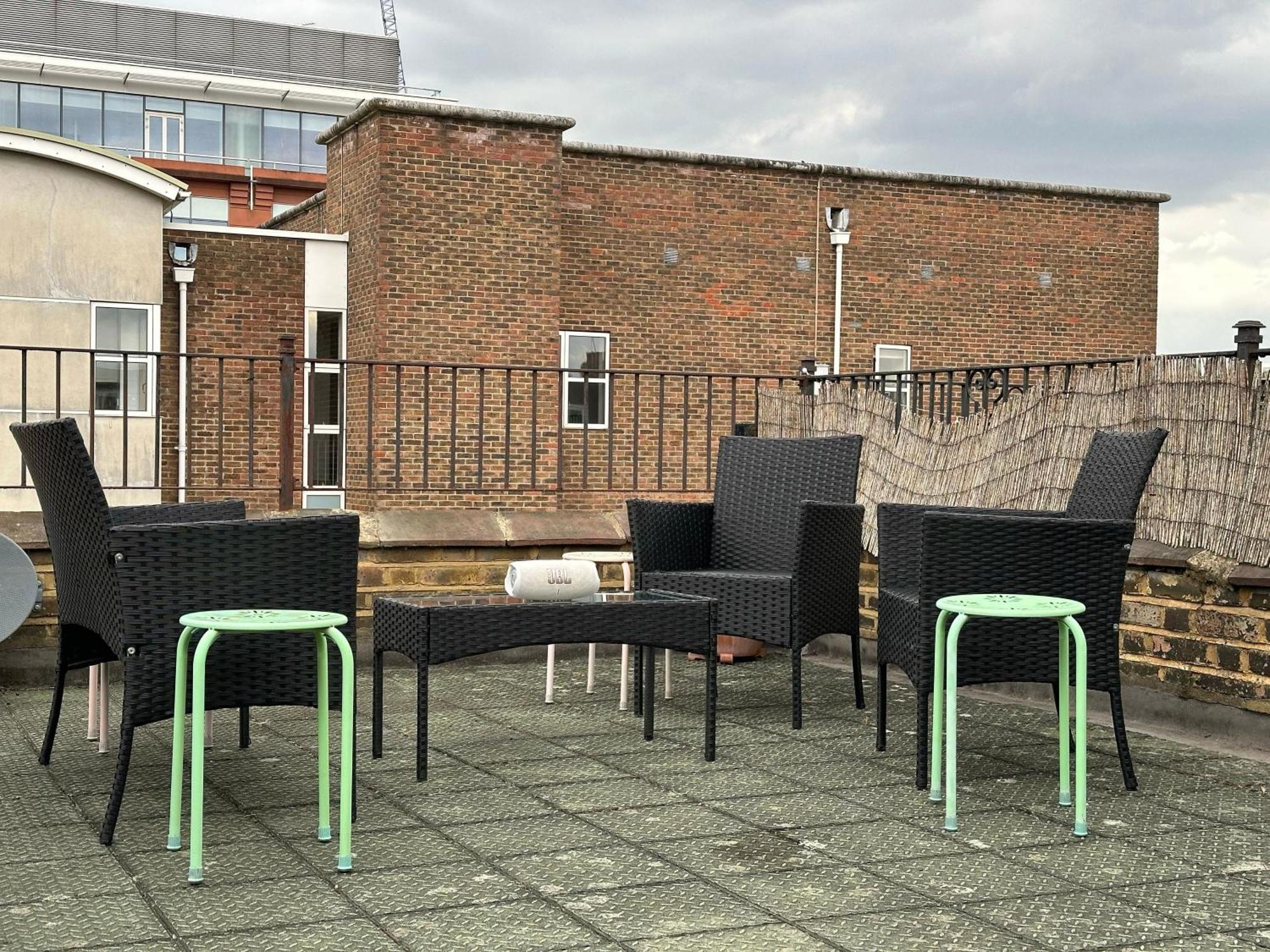 Lovely 3 Bedroom Maisonette With Private Roof Terrace In Hammersmith Londres Exterior foto